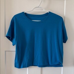 Lululemon Cates tee